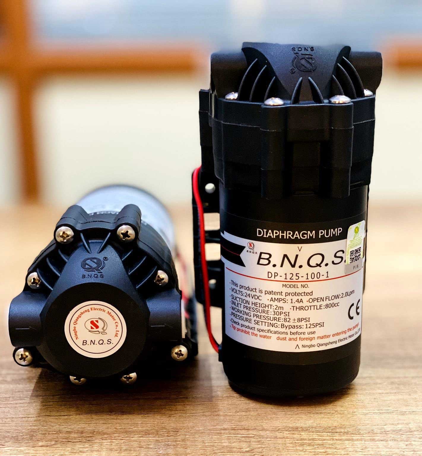 Diaphragm booster pump